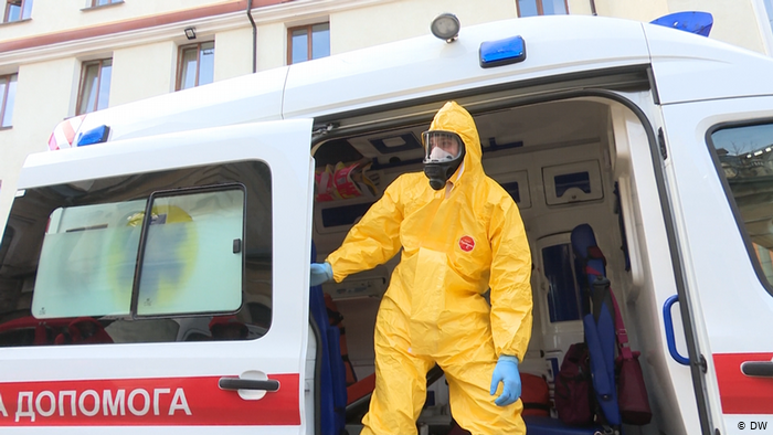 Евакуація з Китаю: чи готова Україна приймати хворих на коронавірус