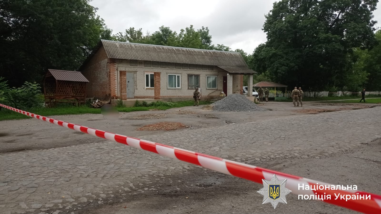 Чоловік, який перебував в розшуку за подвійне вбивство, застрелився під час перемовин з правоохоронцями, – Нацполіція 