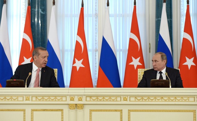На тлі напруги з США Ердоган налагоджує відносини з Путіним – The Washington Post