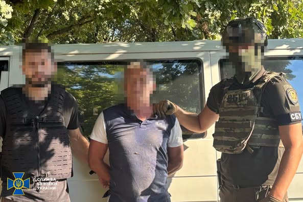 СБУ викрила агентурну групу ФСБ,  яка коригувала ворожий вогонь по оборонцях Херсона
