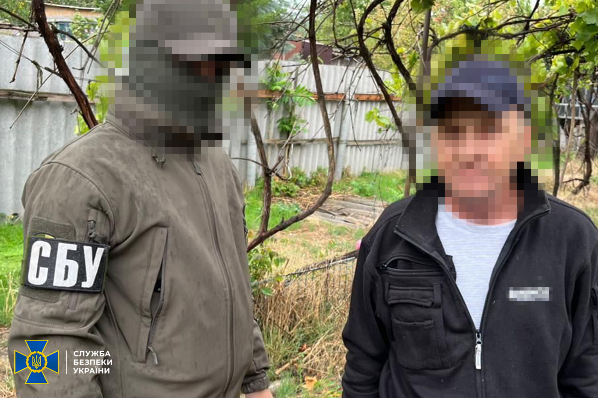 СБУ і Нацполіція затримали ще чотирьох ділків, які намагалися налагодити продаж "трофейної" зброї в Україні