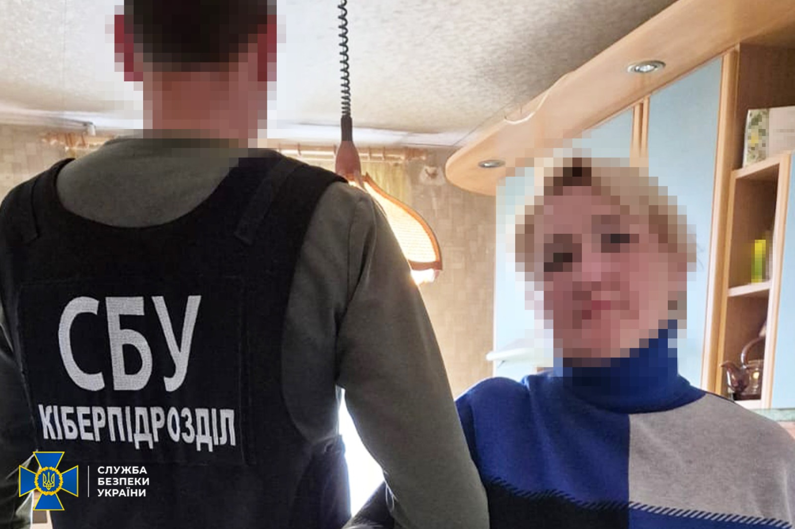 СБУ затримала в Одесі працівницю банку, яка "зливала" до ФСБ персональні дані військових клієнтів фінустанови