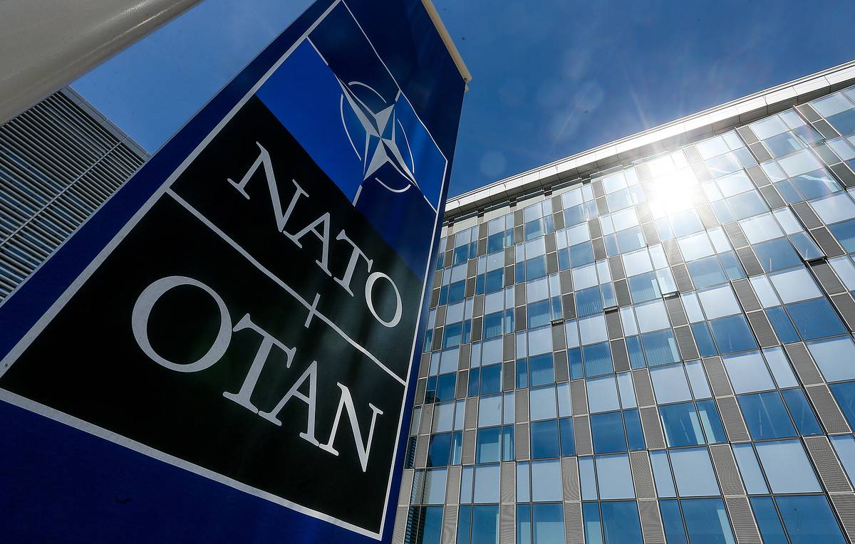Загроза вторгнення Росії в Україну. Військові керівники НАТО провели екстрену зустріч