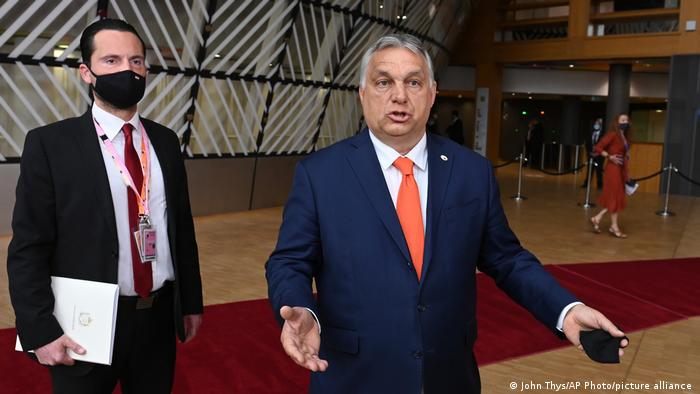 Угорський закон про "гей-пропаганду": на саміті ЄС розгорівся скандал