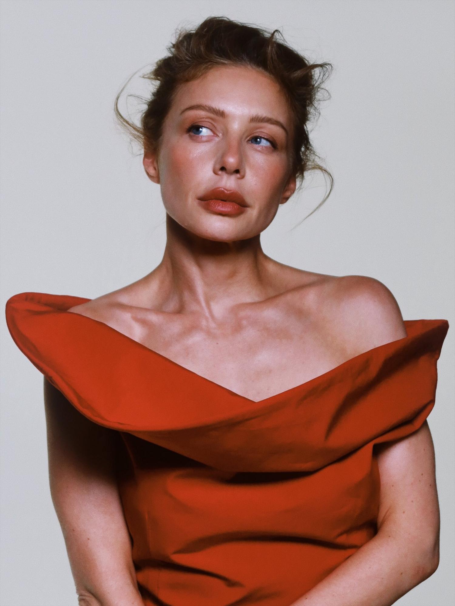 Тіна Кароль різко відповіла Огнєвіч на її заяву про зовнішність