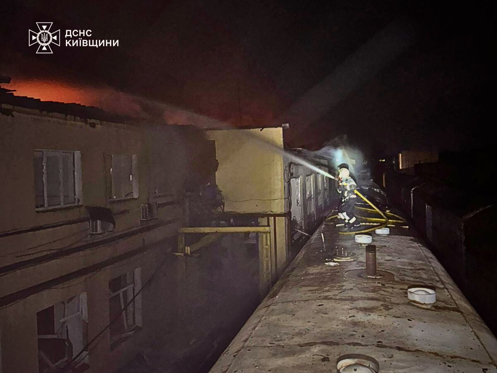 Росіяни знову вдарили дронами по Фастову Росіяни знову вдарили дронами по Фастову