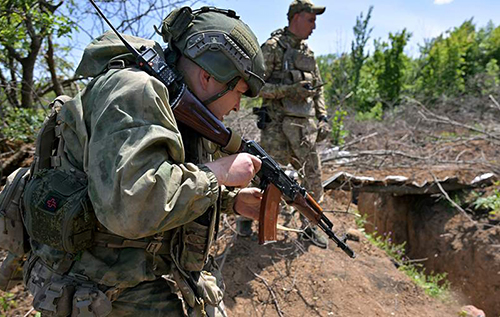 Армія РФ просувається поблизу головної лінії оборони у Часовому Яру, – Волошин