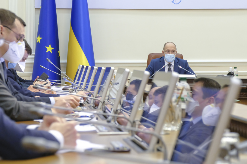 Правительство, цинично игнорирующее интересы Украины, должно немедленно уйти в отставку, – нардеп