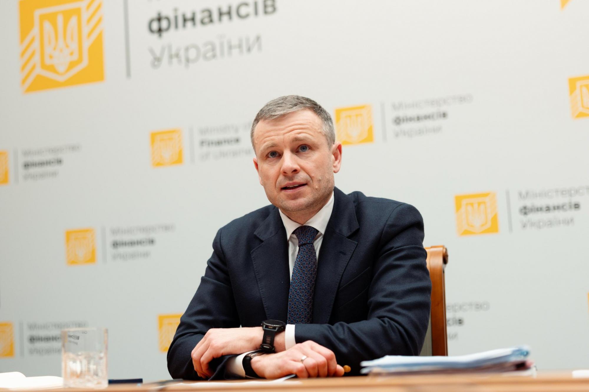 Кабмін відмовився від "великого податкового законопроєкту" й схвалив три окремі документи. ПДВ для ФОПів ще обговорюють