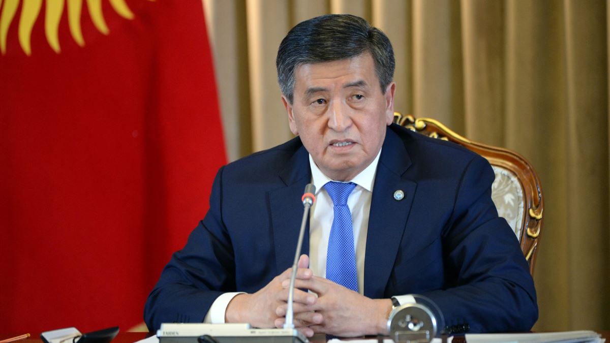 В Кыргызстане начали процедуру импичмента президента  
