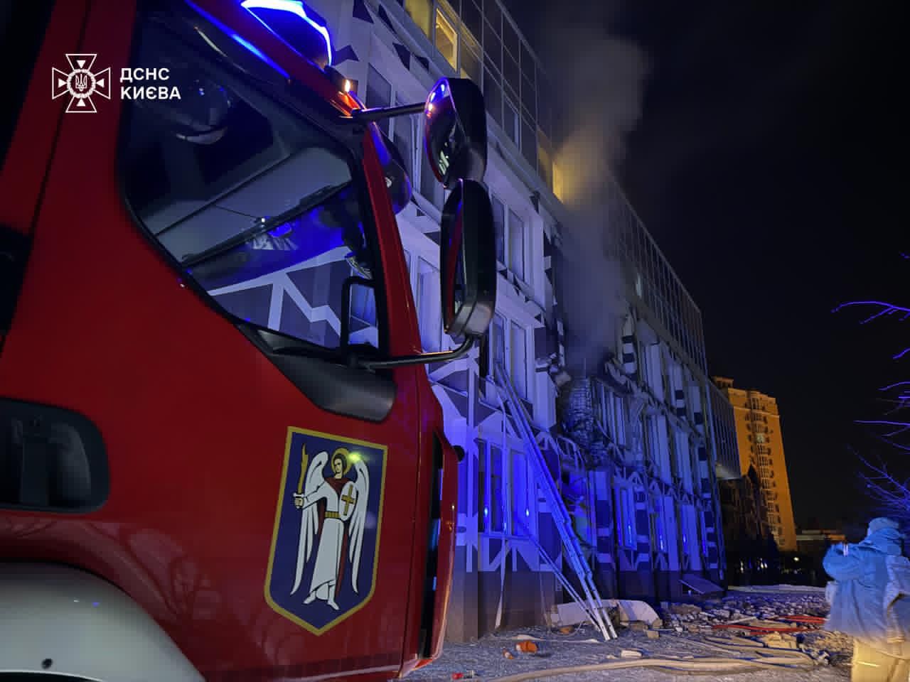 Зеленський: Сьогодні вночі російська армія "перемогла" ще одну лікарню – у Києві