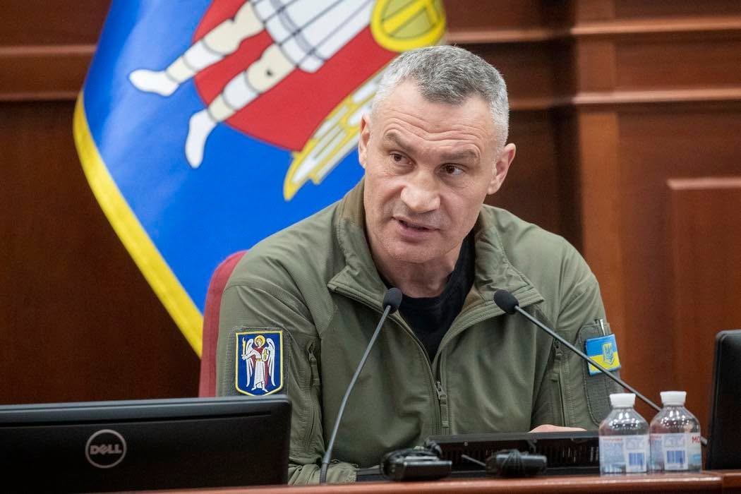 Кличко розповів як відбуватиметься рух транспорту мостовими переходами через Дніпро під час повітряної тривоги Кличко розповів як відбуватиметься рух транспорту мостовими переходами через Дніпро під час повітряної тривоги