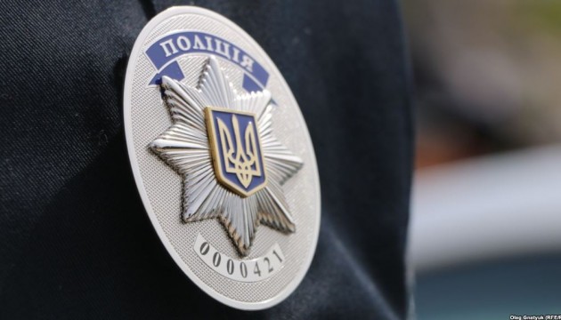 Харківська поліція виявила жахливу знахідку у пакеті жінки, що прогулювалася містом у неадекватному стані