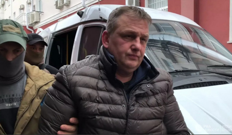 Арестованного в Крыму Владислава Есипенко пытали током для получения признательных показаний – журналист