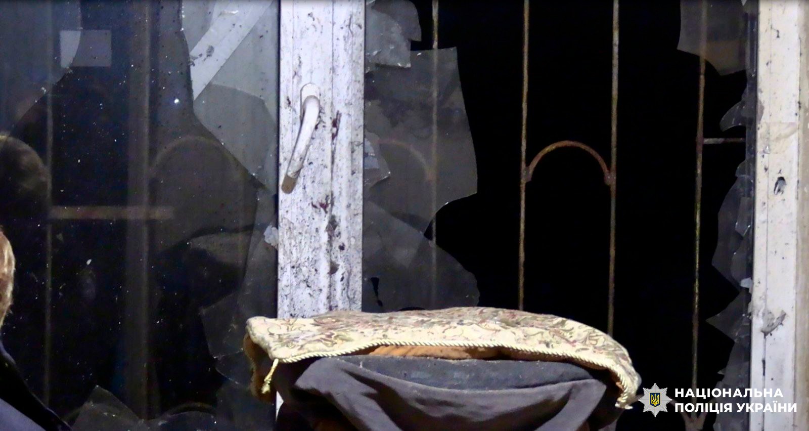 У Києві військовослужбовець, який перебуває у СЗЧ, підірвав гранату в квартирі: одна людина загинула 