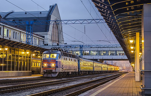 В Киев поезда с южного и восточного направлений прибывают с опозданием: что произошло