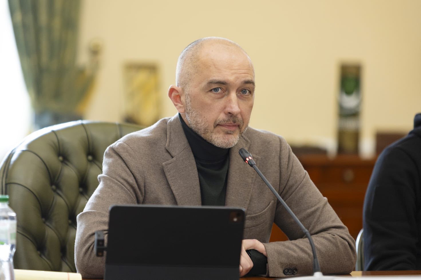 Після затримання в Угорщині один з інкасаторів Ощадбанку потрапив до лікарні – голова НБУ