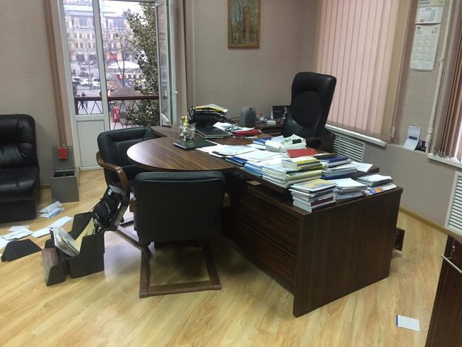 Невідомі вночі пограбували офіс НСЖУ в Києві, поліція проводить розслідування, – глава спілки Томіленко