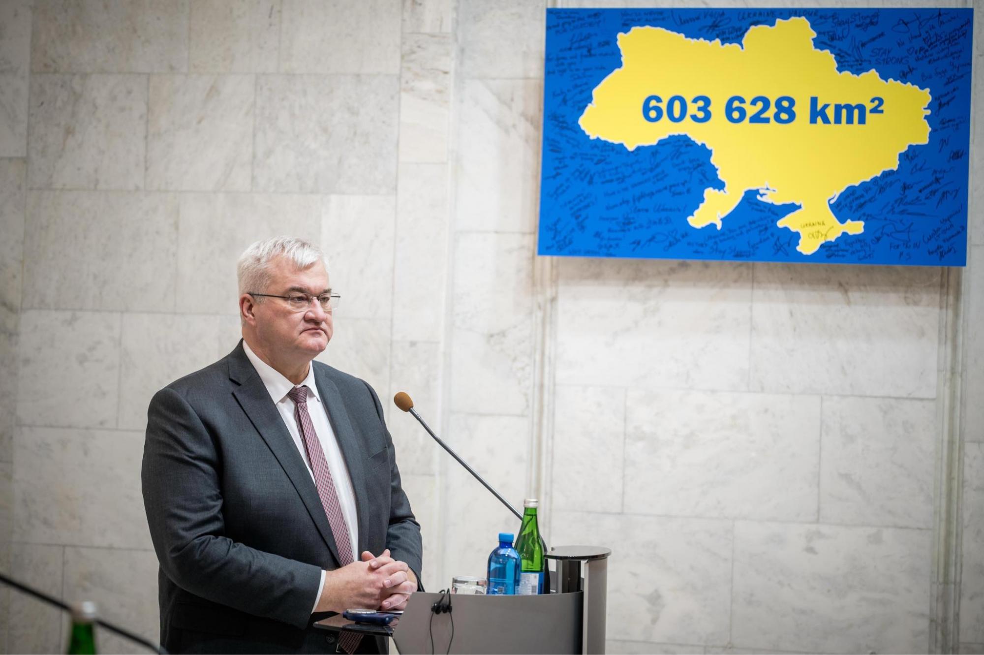 Розриваємо останні звʼязки з так званим "СНД": уряд ухвалив рішення про вихід зі 116 договорів, – Сибіга 