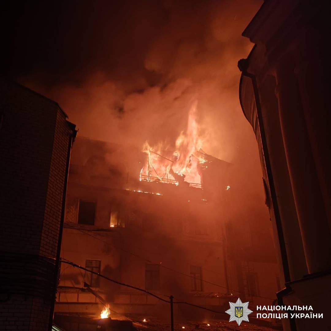 Постраждали п’ятеро людей, серед яких немовля: поліція Харкова розповіла про наслідки нічних обстрілів