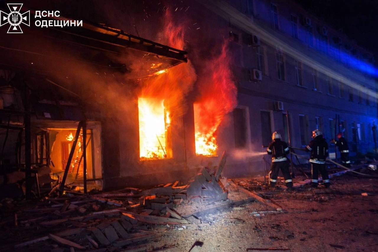 Вночі РФ знову атакувала південь Одеської області ударними безпілотниками Вночі РФ знову атакувала південь Одеської області ударними безпілотниками