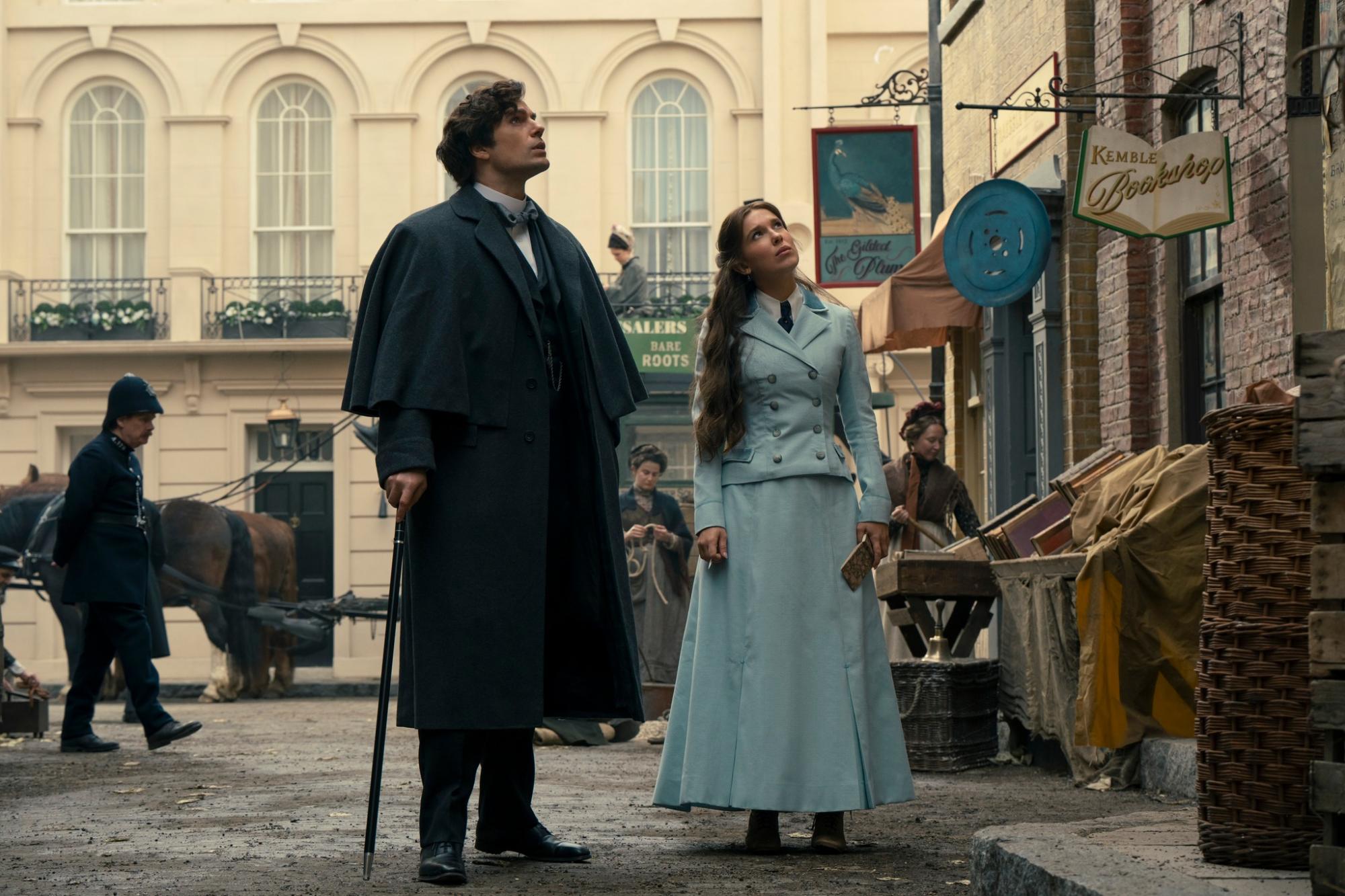 Netflix показав перший тизер "Еноли Холмс 3" з Міллі Боббі Браун і Генрі Кавіллом