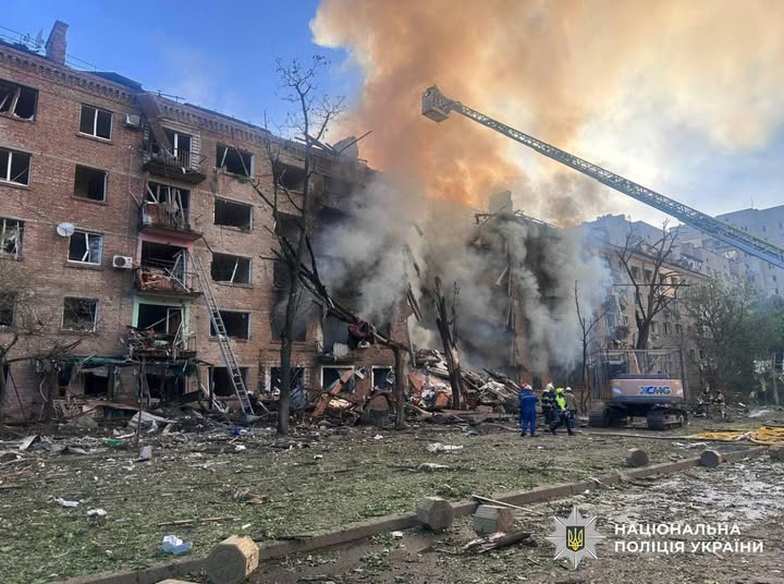 Кількість жертв внаслідок російської атаки на Київ 24 травня збільшилась до трьох осіб