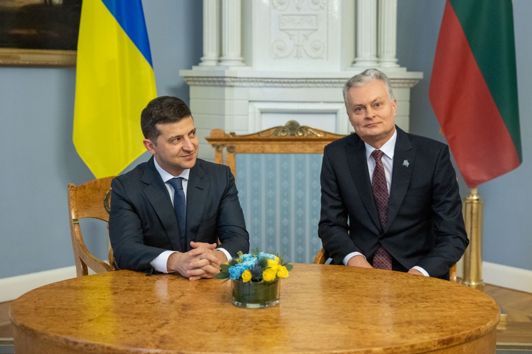 Президент Литви дав пораду Зеленському перед нормандським самітом