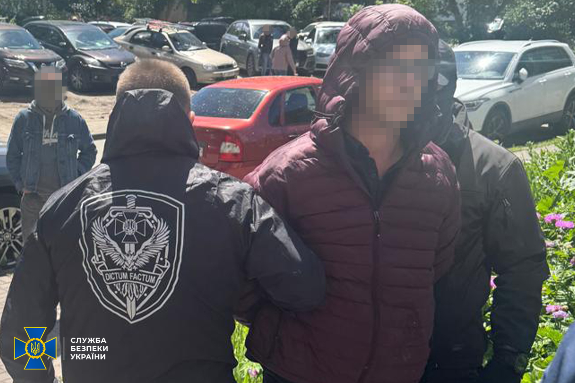 СБУ, ОГП та ДБР викрили на хабарях двох посадовців БЕБ України СБУ, ОГП та ДБР викрили на хабарях двох посадовців БЕБ України
