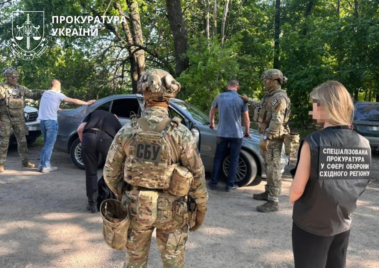 Вимагали 250 тис грн за службу в тилу: на Харківщині підозрюють двох посадовців РТЦК