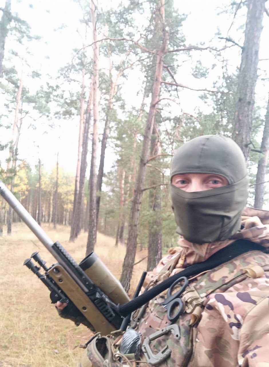 FPV не замінять гвинтівку: волонтери відкрили збір на запуск школи спецпідготовки снайперів