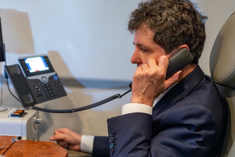 Президент Румунії прокоментував вибух дрона у порту Констанци