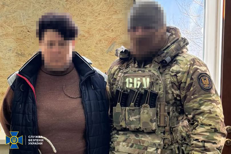 СБУ затримала агентку гру рф, яка збиралася "підключити" рашистів до вуличних відеокамер, щоб коригувати атаки по Запоріжжю