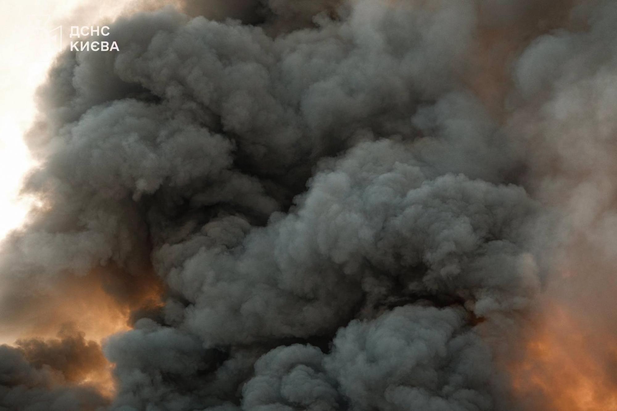 РФ перейшла до двотижневого циклу атак на Київ, розраховуючи на дефіцит ракет до Patriot, - Defense Express РФ перейшла до двотижневого циклу атак на Київ, розраховуючи на дефіцит ракет до Patriot, - Defense Express