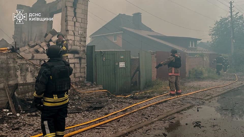 На Київщині збільшилась кількість загиблих внаслідок російської атаки На Київщині збільшилась кількість загиблих внаслідок російської атаки