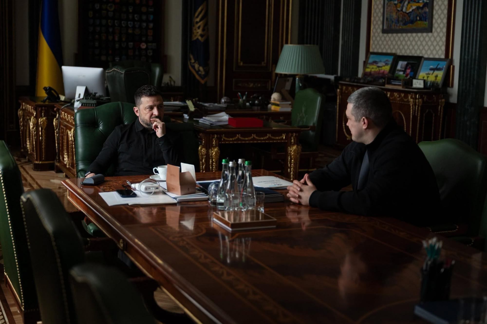 Зеленський зустрінеться з Федоровим: рішення про призначення міністра оборони ще не прийняте? Зеленський зустрінеться з Федоровим: рішення про призначення міністра оборони ще не прийняте?