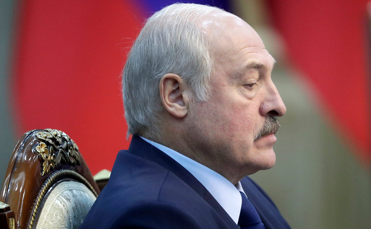 Президент Білорусі Лукашенко відправив уряд у відставку