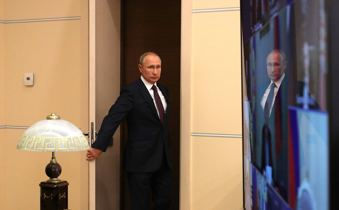  Путина хотят сделать пожизненно неприкосновенным