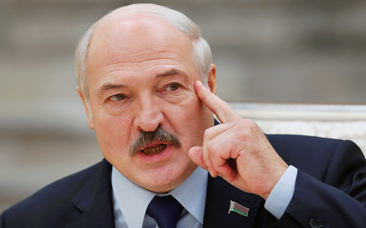 "Висновки треба робити". Лукашенко закликав "допомогти" Таджикистану, щоб не вийшло "як у Казахстані"