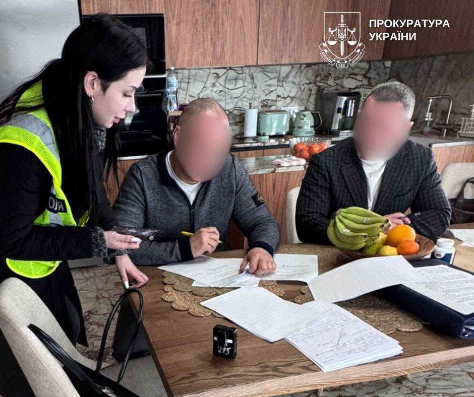 Екснардепа судитимуть за самовільне захоплення землі біля Дніпра та незаконне будівництво будинку