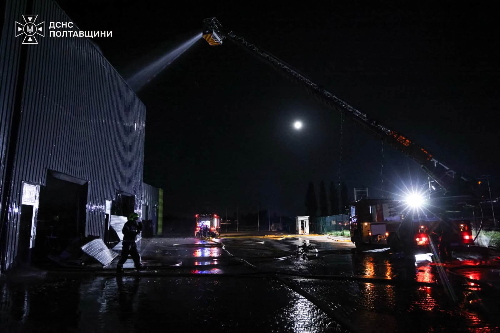 Через обстріл Полтавського району загинула одна людина Через обстріл Полтавського району загинула одна людина