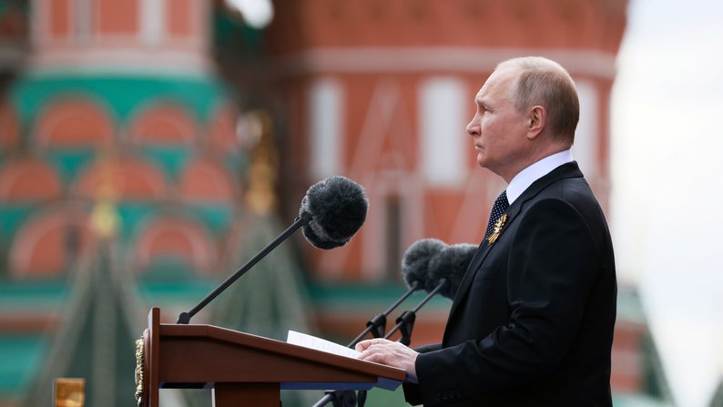 Жданов: Путін приймає рішення як Гітлер весною 45-го року. ВІДЕО