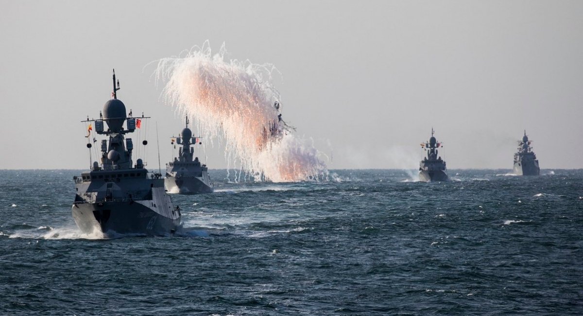 "Море на нашому боці". Шторм не дає РФ вивести свої кораблі з ракетами – ОК Південь