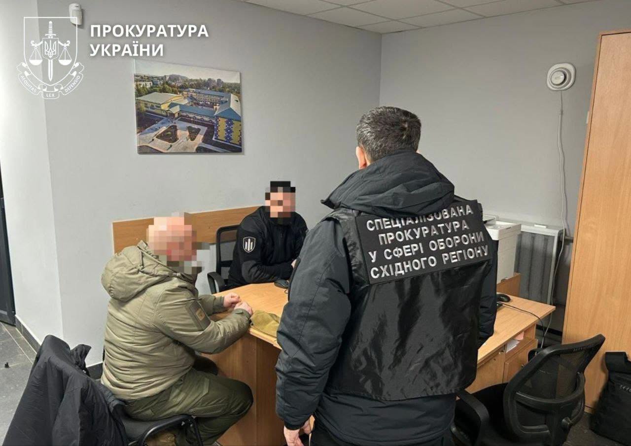 Дрони існували лише на "папері": екскомандира військової частини та спільників судитимуть за привласнення 47 млн грн Дрони існували лише на "папері": екскомандира військової частини та спільників судитимуть за привласнення 47 млн грн