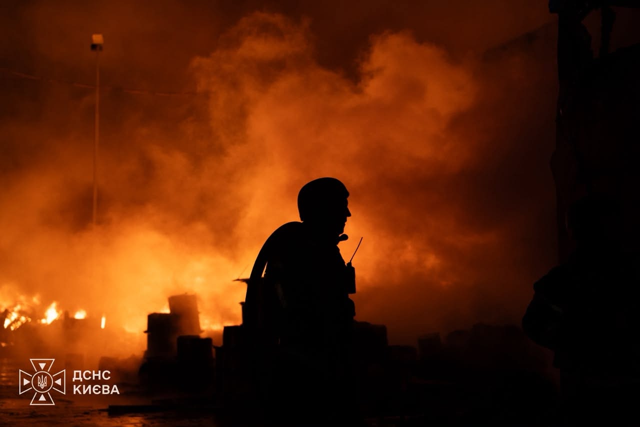 У Києві збільшилась кількість жертв та постраждалих внаслідок обстрілу У Києві збільшилась кількість жертв та постраждалих внаслідок обстрілу