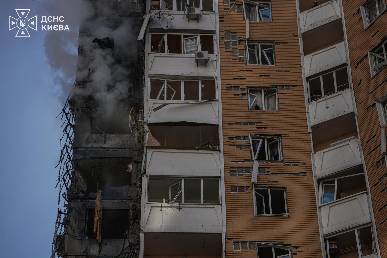 "Москва не повинна увійти в зиму з розумінням, що ракетний і дроновий терор зійде їй з рук просто так", - Зеленський "Москва не повинна увійти в зиму з розумінням, що ракетний і дроновий терор зійде їй з рук просто так", - Зеленський