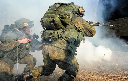Російська армія утримує високий темп наступу завдяки піхоті та мотоциклам, – військовий