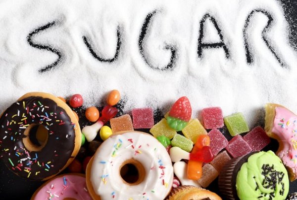 Як подолати цукрову залежність: ознаки та методи боротьби