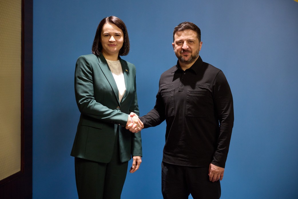 Лукашенко хотів зустрічі президентів України та Білорусі. Цікаво вийшло, бо приїхала Тихановська, - Зеленський 