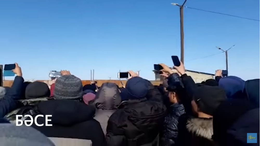 В Казахстане массовые протесты против госпитализации заболевших коронавирусом